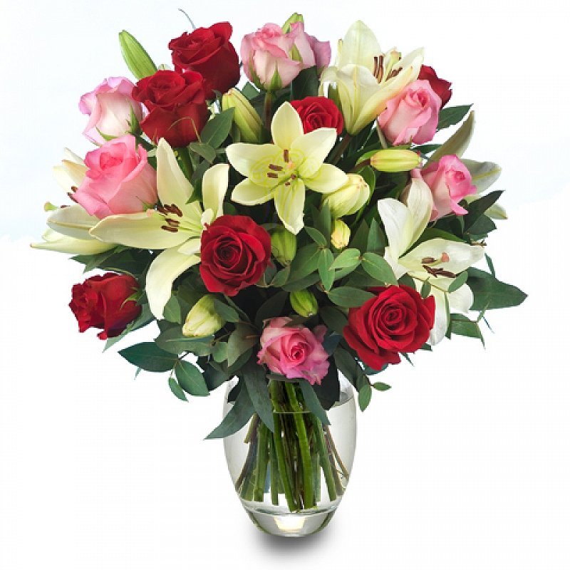 Cóctel de Amor: Rosas y Lirios